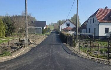 Nowe drogi asfaltowe w Pisarzowicach 1
