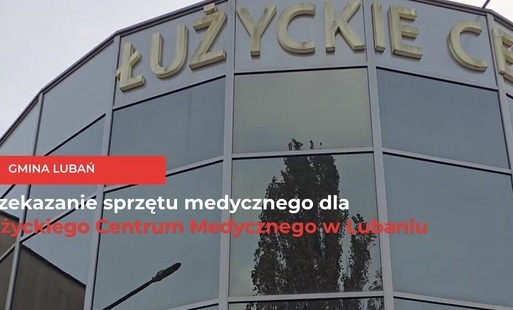 Zdjęcie przedstawia budynek Łużyckiego Centrum Medycznego w Lubaniu